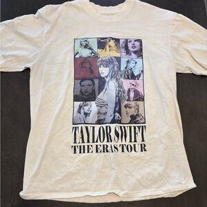 Taylor Swift Cream Tour Tee